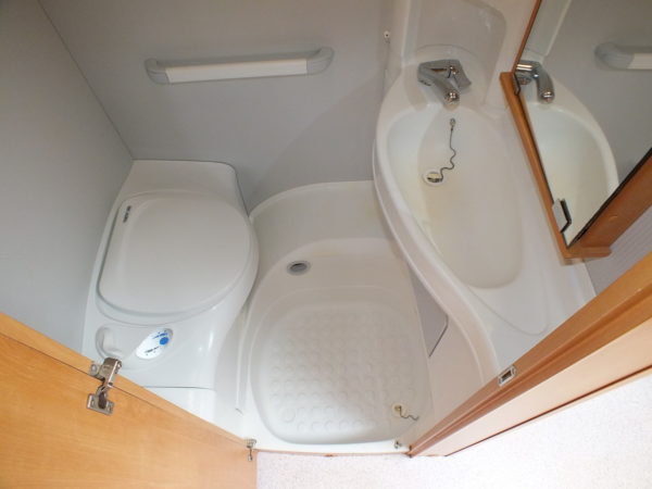 EIFELLAND Holiday 500 TL bj. 2005 met VOORTENT 3. 5 METER DIEP - Afbeelding 17