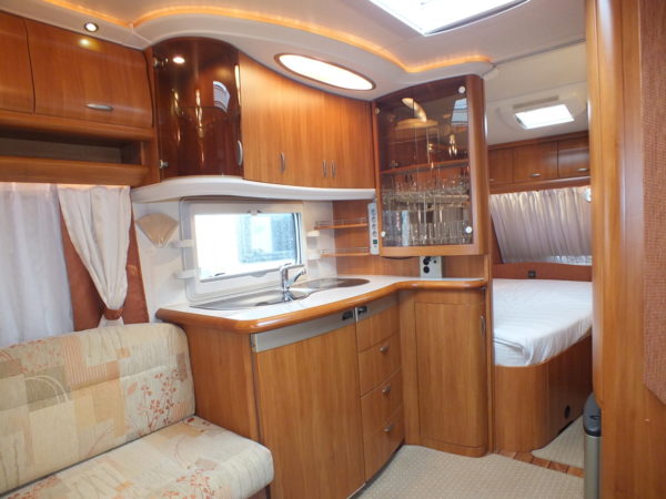 HOBBY Excellent 460 UFE bj. 2007, NIEUWSTAAT, met MOVER - Afbeelding 10