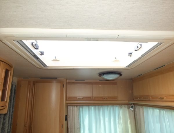 ADRIA Unica B 432 PX bj. 99, met AIRCO, FRANS BED en VOORTENT - Afbeelding 24