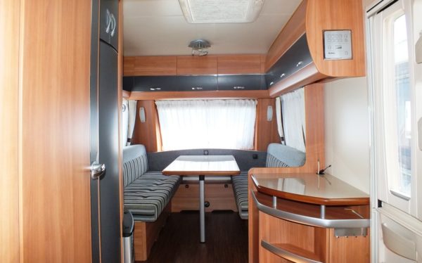 HOBBY De Luxe 380 TB bj.2011, NIEUWSTAAT, met VOORTENT - Afbeelding 5