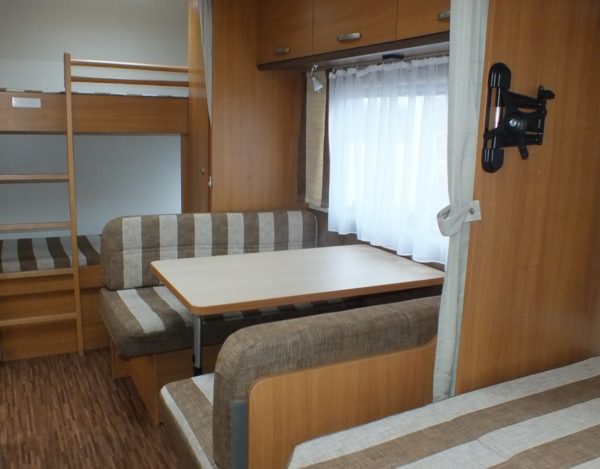 BURSTNER 485 TK bj.2013, met AIRCO, 6 SLAAPPLAATSEN, LICHTGEWICHT - Afbeelding 9