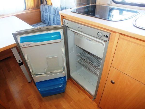 KNAUS Sport bj.2004, met MOVER en VOORTENT EXTRA DIEP - Afbeelding 18