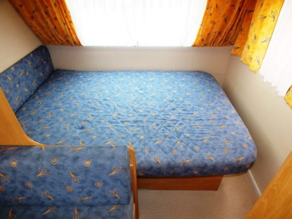 CARAVELAIR Antares 490 bj.2003, ISABELLA VOORTENT, UITBOUW - Afbeelding 8