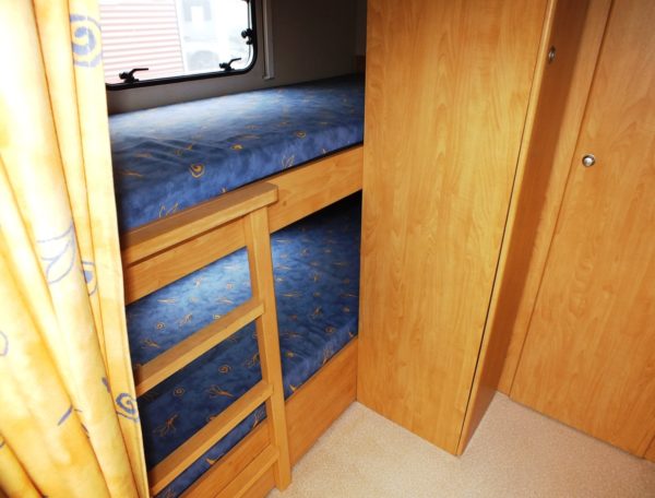 CARAVELAIR Antares 490 bj.2003, ISABELLA VOORTENT, UITBOUW - Afbeelding 13