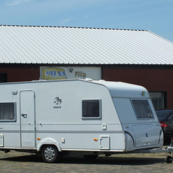 KNAUS Sport 450 bj.2003, met VOORTENT, DOUCHE, LICHTGEWICHT