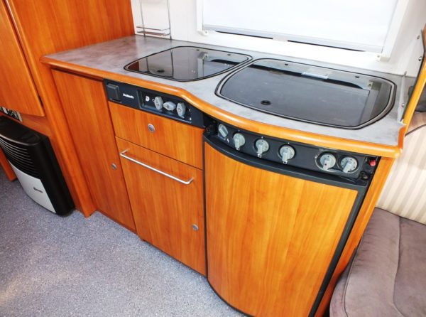 DETHLEFFS Beduin 590 S bj.2005, met BRAND VOORTENT - Afbeelding 12
