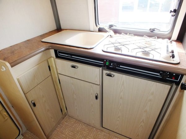 BURSTNER Scala bj.93, TOP STAAT, met VOORTENT - Afbeelding 10
