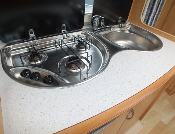 HOBBY De luxe Easy 400 SF bj.2004, NIEUWSTAAT, met MOVER - Afbeelding 16