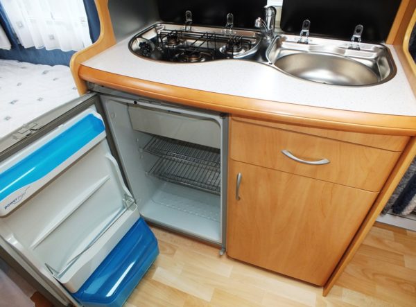 HOBBY De luxe Easy 400 SF bj.2004, NIEUWSTAAT, met MOVER - Afbeelding 17