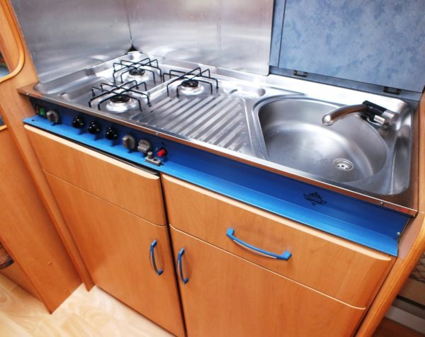HOBBY De Luxe 495 UK bj.2000, 6 SLAAPPLAATSEN, VOORTENT - Afbeelding 16