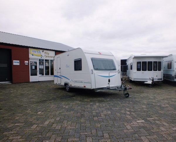 Burstner Premio 400TS BJ.2009 MET BOILER EN VOORTENT