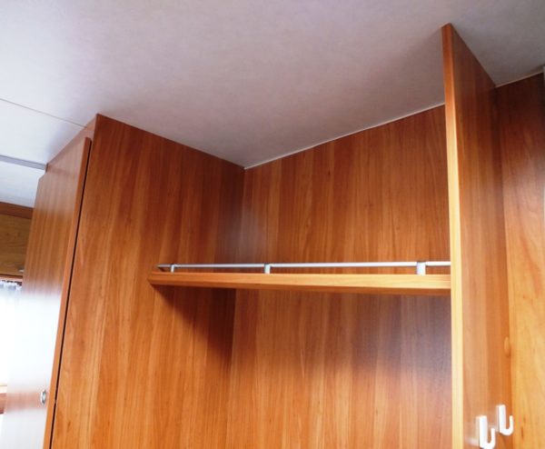 Burstner Premio 400TS BJ.2009 MET BOILER EN VOORTENT - Afbeelding 31