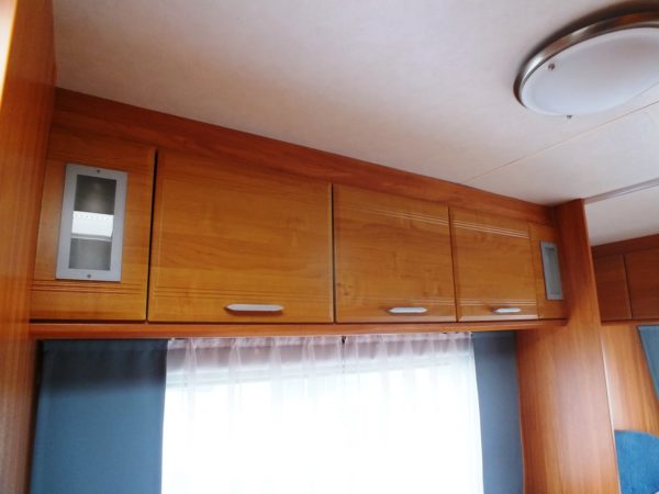 Burstner Premio 400TS BJ.2009 MET BOILER EN VOORTENT - Afbeelding 19