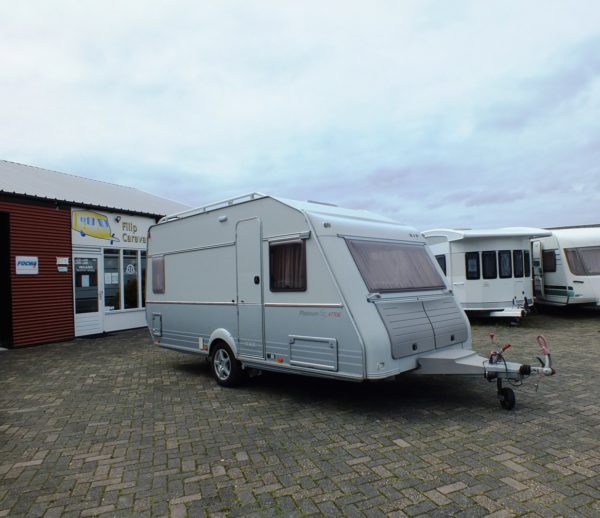 KIP PLATINUM 2001 47TDB met MOVER en VOORTENT