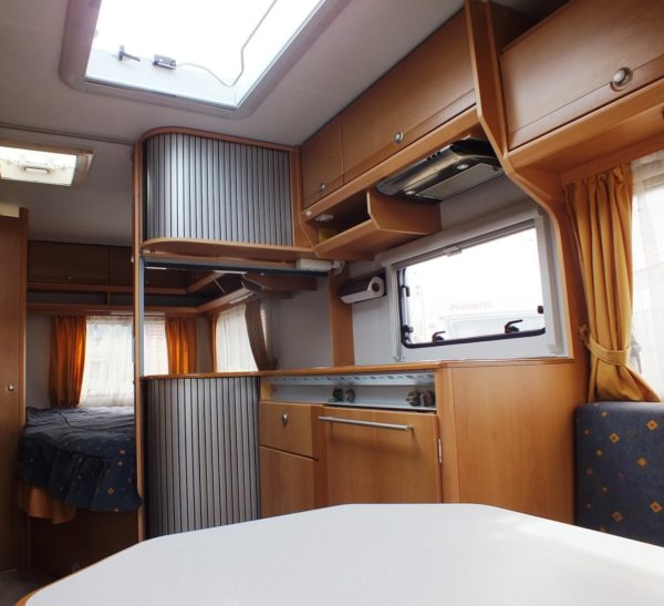 KIP PLATINUM 2001 47TDB met MOVER en VOORTENT - Afbeelding 12