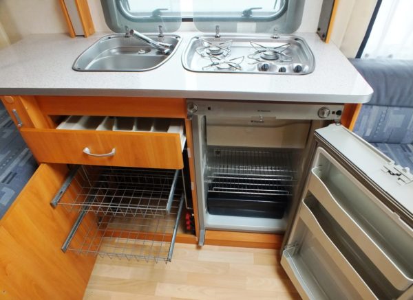 WILK S4 450 HTD bj.2005, met MOVER, VOORTENT, FRANS BED - Afbeelding 15