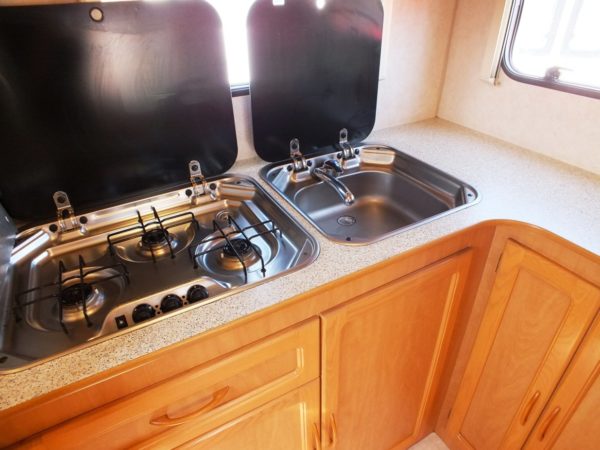 Hylander Design BJ, 2002 Met voortent en boiler - Afbeelding 14