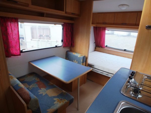 Caravelair Silver 490, BJ.2000, 5 SLAAPLAATSEN MET ZAKLUIFEL - Afbeelding 10