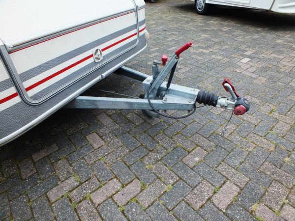 LMC LUXUS490K BJ.1996, Met VOORTENT EN LUIFEL - Afbeelding 2
