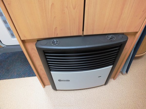 Bürstner Ventana 455TS bj.2003 Met MOVER EN VOORTENT - Afbeelding 20