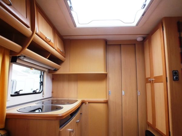 TEC Travel King 490, BJ.2003, Met DOUCHE EN VOORTENT - Afbeelding 8
