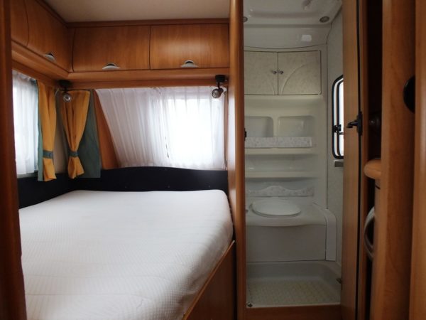 HOBBY Excellent Easy 540 UFE met MOVER, FRANS BED - Afbeelding 9