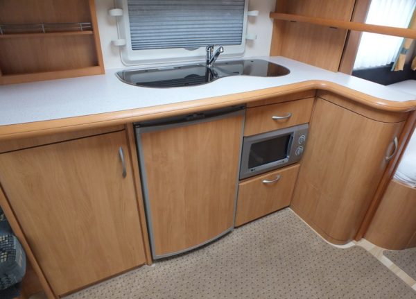 HOBBY Excellent Easy 540 UFE met MOVER, FRANS BED - Afbeelding 12