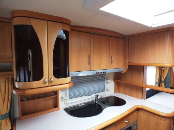 HOBBY Excellent Easy 540 UFE met MOVER, FRANS BED - Afbeelding 11