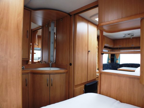 HOBBY Excellent Easy 540 UFE met MOVER, FRANS BED - Afbeelding 16