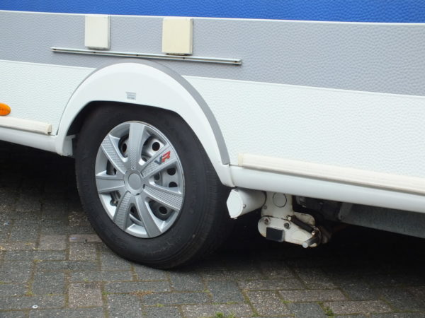 HOBBY Excellent Easy 540 UFE met MOVER, FRANS BED - Afbeelding 25