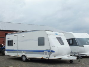 HOBBY Excellent Easy 540 UFE met MOVER, FRANS BED