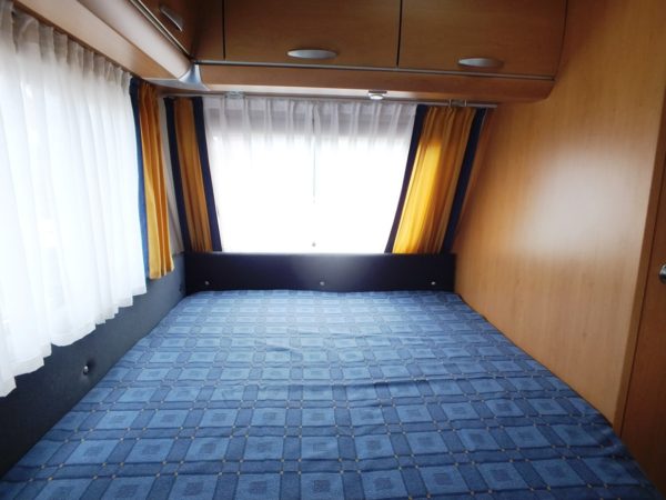 KNAUS Sudwind 450 FU bj.2006, met MOVER, AIRCO, VOORTENT - Afbeelding 8