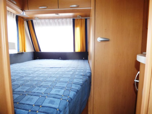 KNAUS Sudwind 450 FU bj.2006, met MOVER, AIRCO, VOORTENT - Afbeelding 9