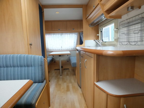 HOBBY De luxe Easy 440 SB modeljaar 2003, VOORTENT, LUIFEL - Afbeelding 5