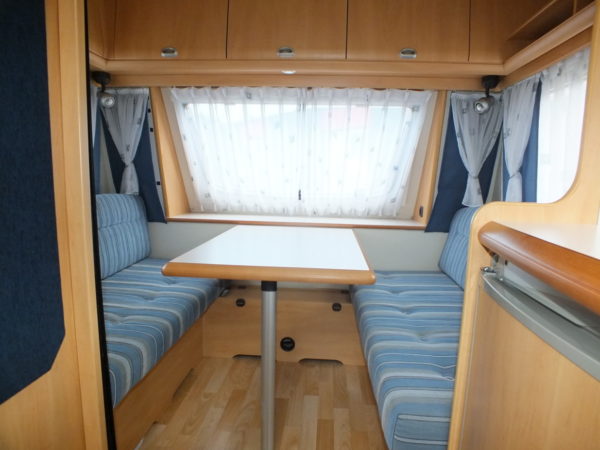 HOBBY De luxe Easy 440 SB modeljaar 2003, VOORTENT, LUIFEL - Afbeelding 6