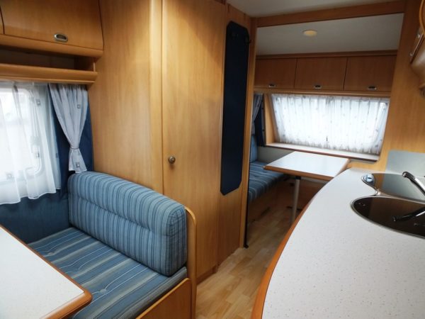 HOBBY De luxe Easy 440 SB modeljaar 2003, VOORTENT, LUIFEL - Afbeelding 21