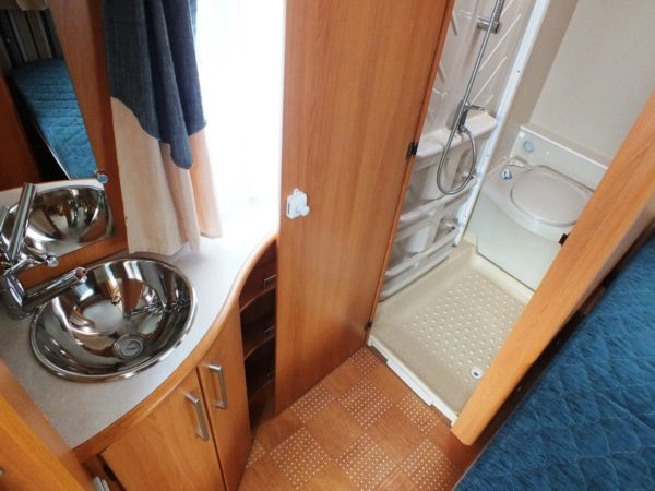 CARAVELAIR Ambiance Style 475 bj.2011, MOVER DOUCHE VOORTENT - Afbeelding 21