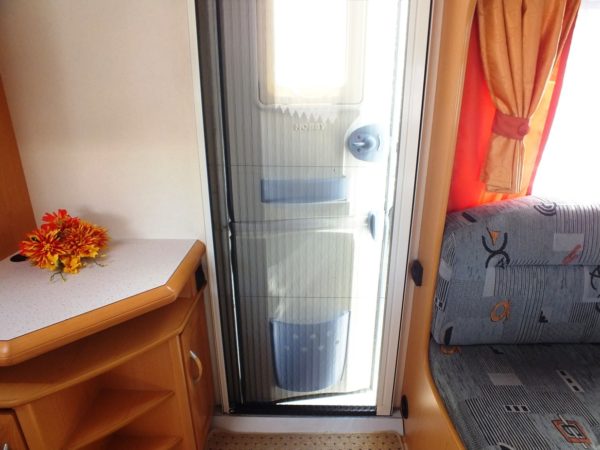 HOBBY Prestige 560 UFE bj.2005, met AIRCO, BRAND VOORTENT - Afbeelding 27