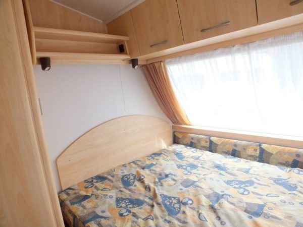 BEYERLAND Sprinter 440 TMV bj.2000, met VOORTENT - Afbeelding 23