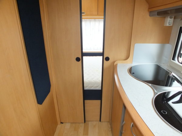 HOBBY De luxe Easy 450 UF bj.2002, met VOORTENT - Afbeelding 20