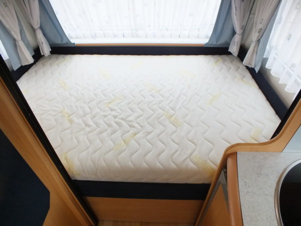 HOBBY De luxe Easy 450 UF bj.2002, met VOORTENT - Afbeelding 10