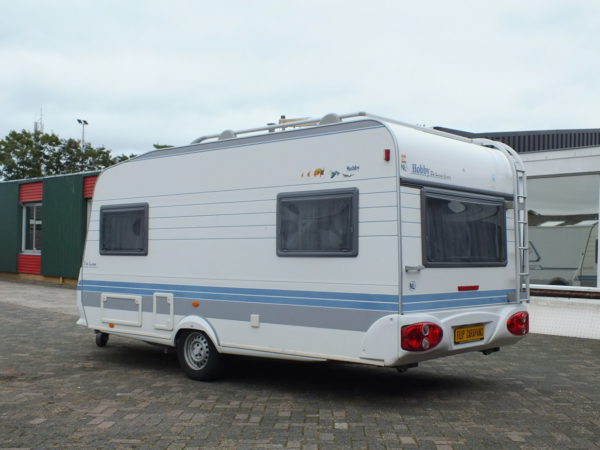 HOBBY De luxe Easy 450 UF bj.2002, met VOORTENT - Afbeelding 3