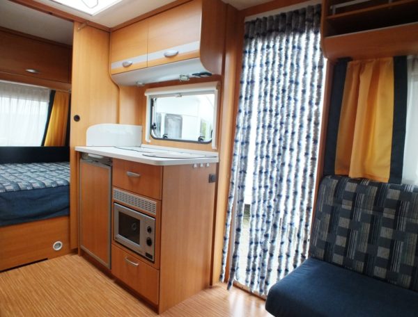 KNAUS Sport 450 bj.2009 NIEUWSTAAT, MOVER, VOORTENT, UITBOUW - Afbeelding 12