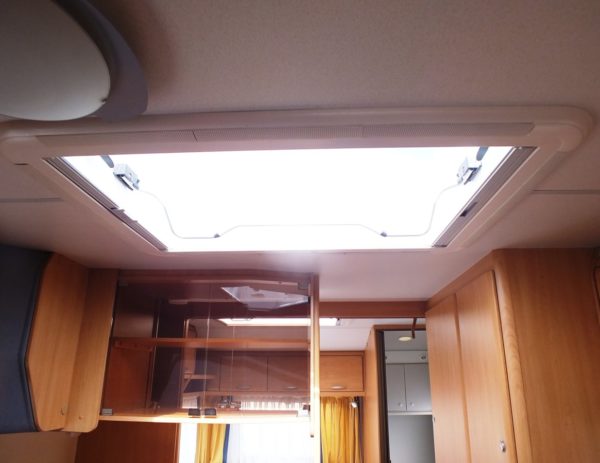KNAUS Sudwind 650 bj.2003, MOVER, VOORTENT, 8 SLAAPPLAATSEN - Afbeelding 28