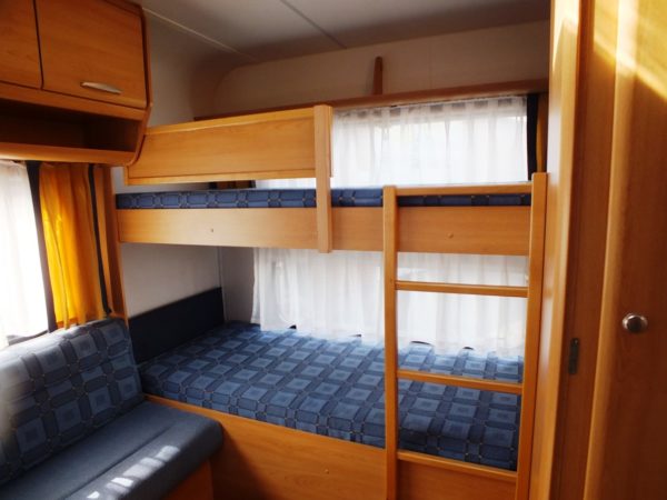 KNAUS Sudwind 650 bj.2003, MOVER, VOORTENT, 8 SLAAPPLAATSEN - Afbeelding 16