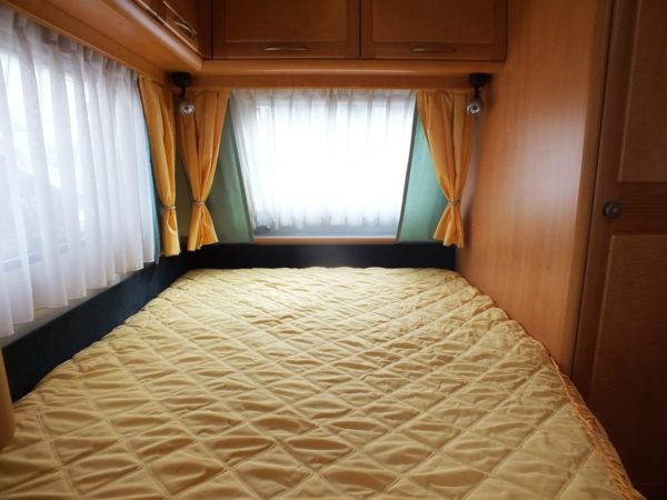 HOBBY Exclusive 495 UFE bj.2002, met FRANS BED en DOUCHE - Afbeelding 9
