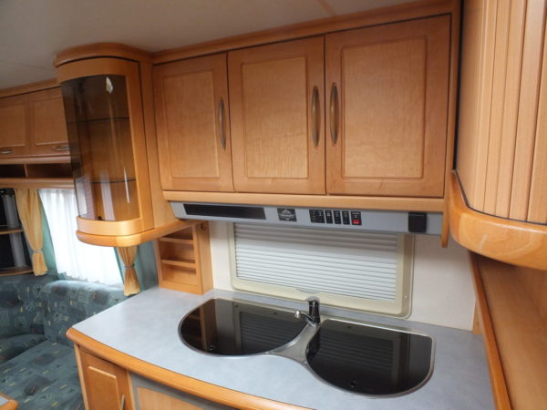 HOBBY Exclusive 495 UFE bj.2002, met FRANS BED en DOUCHE - Afbeelding 14