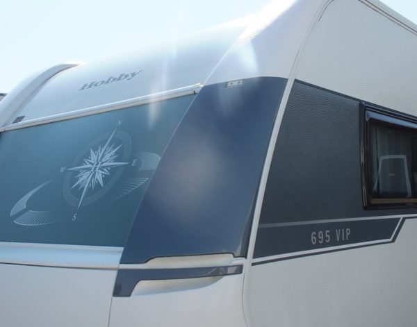 HOBBY VIP 695 UMFF bj.2015, QUEENSBED, MIDDENZIT, VOORTENT - Afbeelding 30