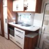 HOBBY VIP 695 UMFF bj.2015, QUEENSBED, MIDDENZIT, VOORTENT - Afbeelding 16