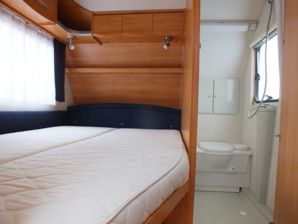 Adria Adora 462 PU bj.2004, met VOORTENT en DOUCHE - Afbeelding 10